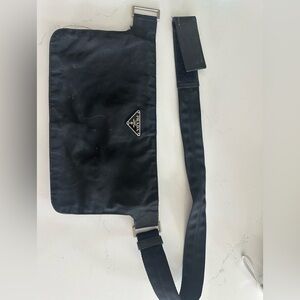 AUTHENTIC PRADA FANNY PACK GUC